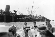 Survivors on rescue boats - Click here